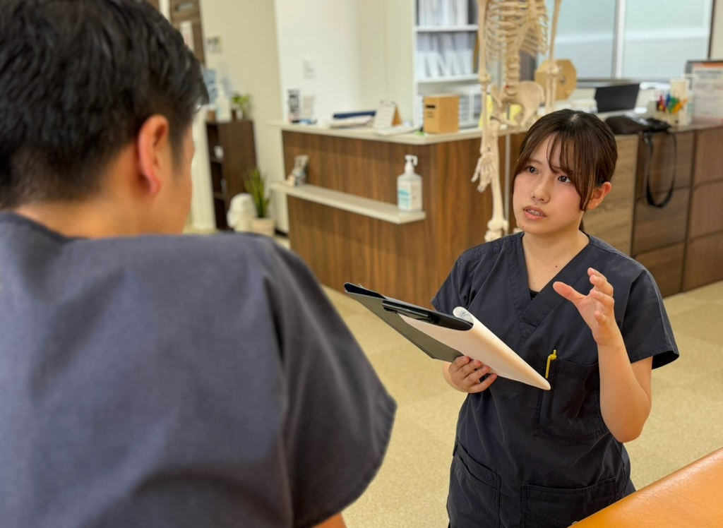✨腰痛の意外な原因は「水分不足」かも？💧 ✨腰痛に強い上田市の整体院「うえだBJ整骨院」が解説⚠️