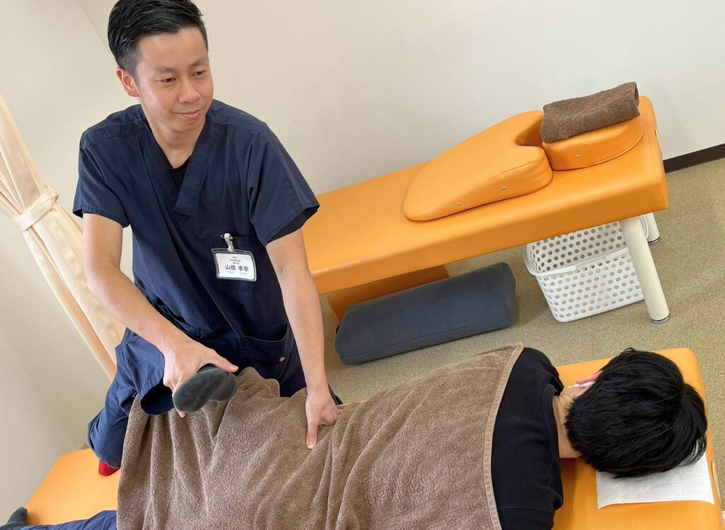 ✨腰痛予防に欠かせない「股関節ストレッチ」とは?✨腰痛治療に強い上田市の整体院「うえだBJ整骨院」が解説⚠️