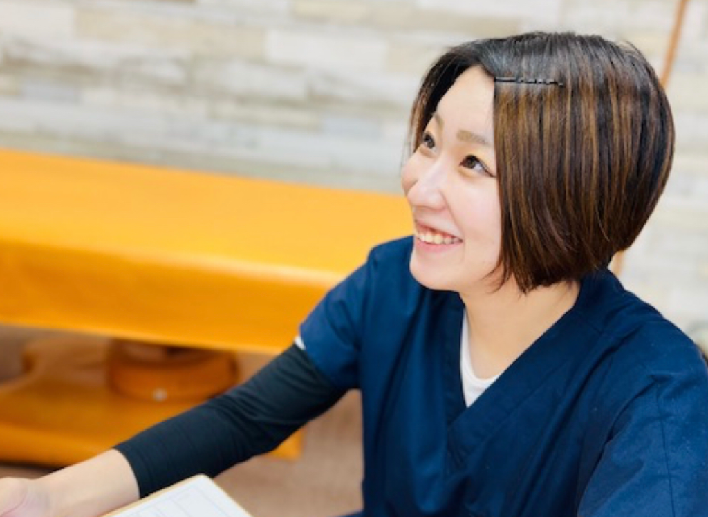 ⚠️その肩こり・腰痛、「スマホ首」が原因かも?✨腰痛治療に強い上田市の整体院「うえだBJ整骨院」が解説⚠️